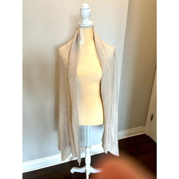 Deane White Beige 0 Cashmere Wrap 